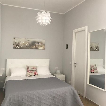 Lovely Little Apartment In Via Aurelia Rome Bagian luar foto