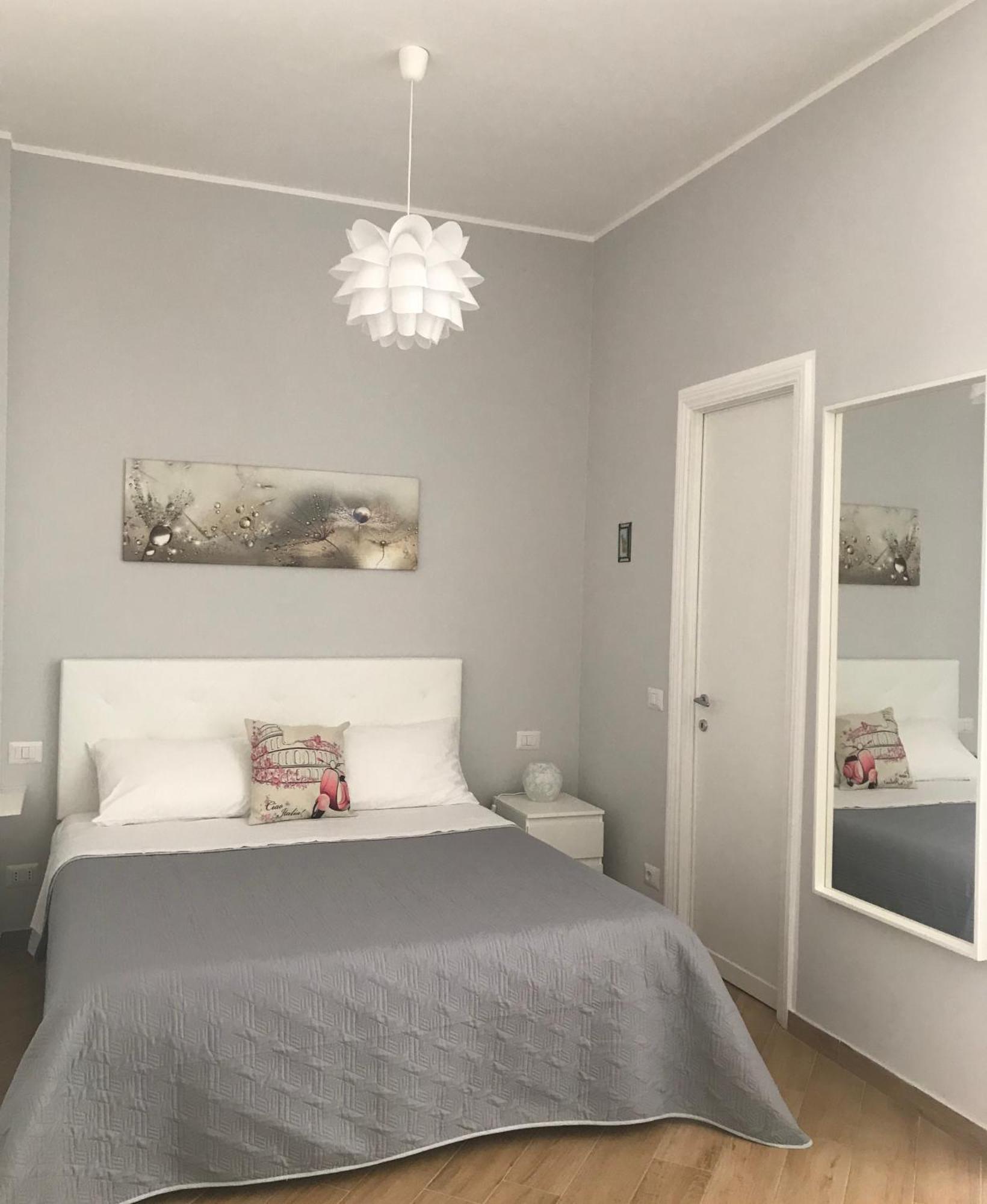 Lovely Little Apartment In Via Aurelia Rome Bagian luar foto